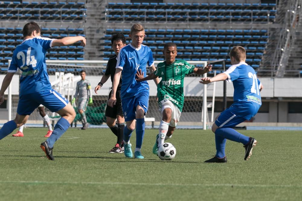 14歳の国際大会で見えた違いは センターバックのクオリティ 19東京国際ユース U 14 サッカー大会 Coach United コーチ ユナイテッド