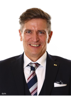 JFA_ニールセン監督.png
