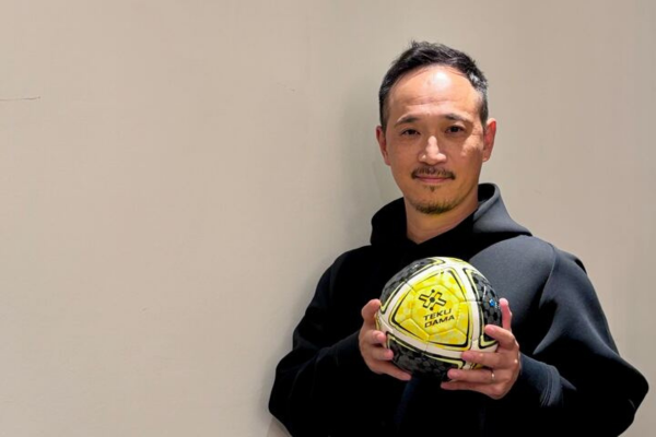 テクダマ　サッカーボール Amazon.co.jp: 【ドリブルが劇的にうまくなる】自主練に最適
